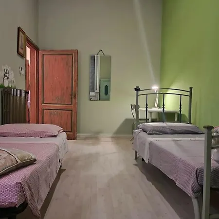 Casa Lori - Ai Piedi Di Piazzale Michelangelo Apartment Florence